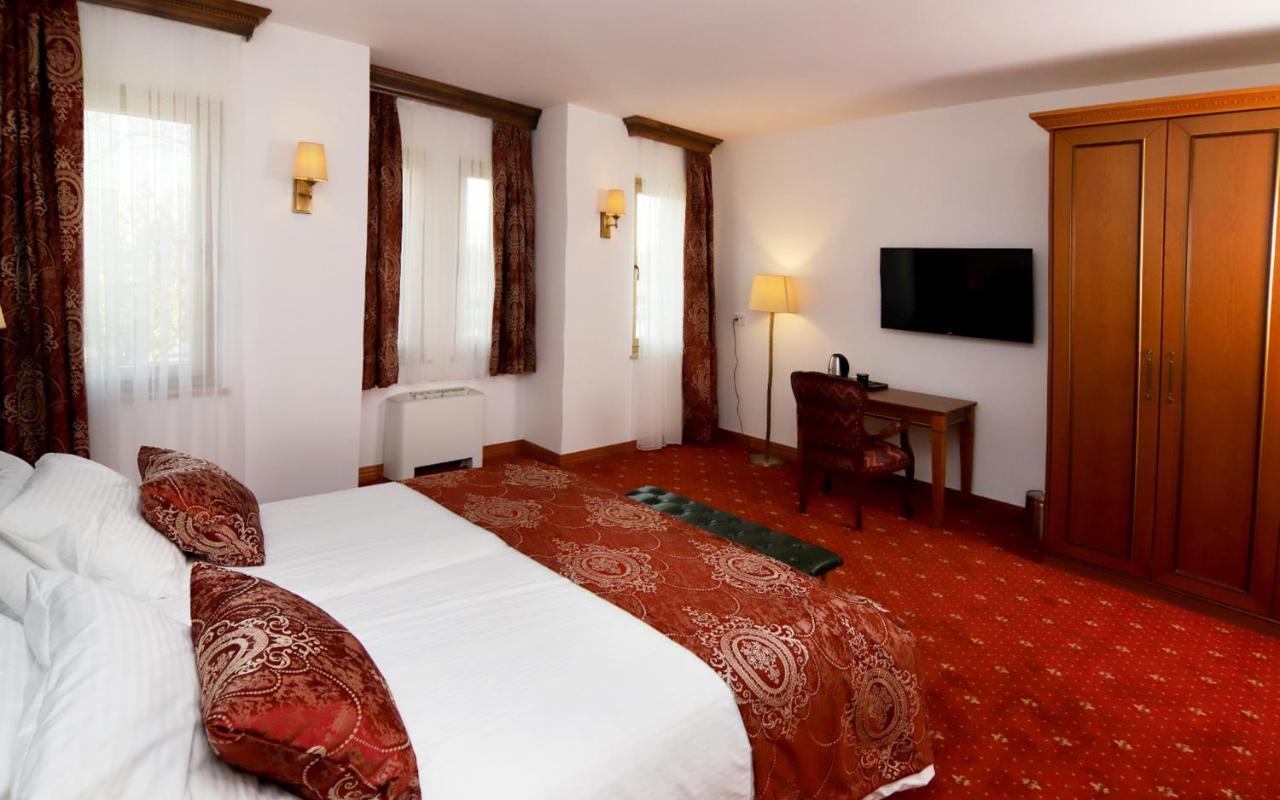 Hotel Vila Zana Гостивар Екстериор снимка