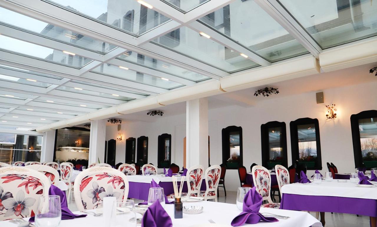 Hotel Vila Zana Гостивар Екстериор снимка